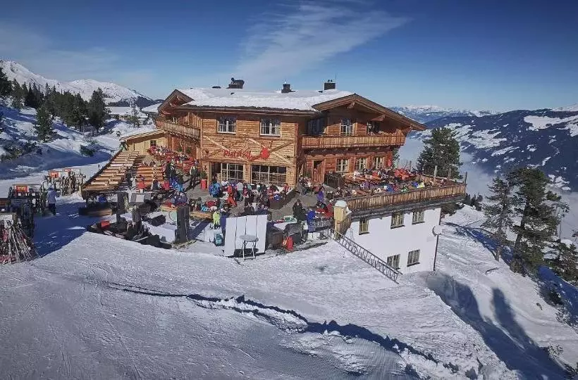 Hotelli Berggasthof Platzlalm