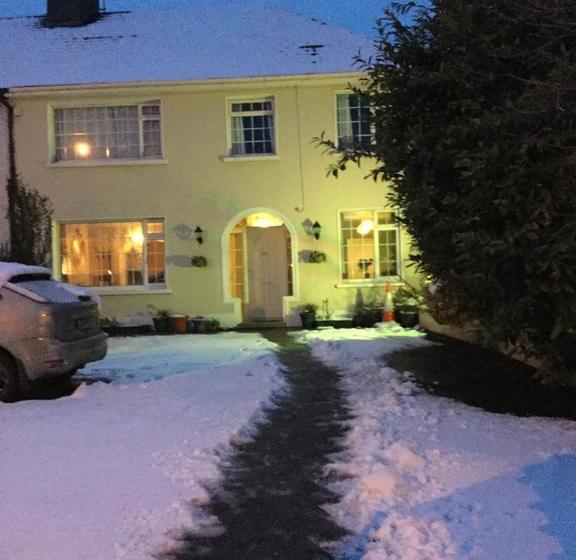 Hotel Cherry Tree Guesthouse