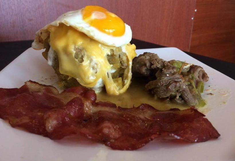 Hotel Hostal Emmanuel