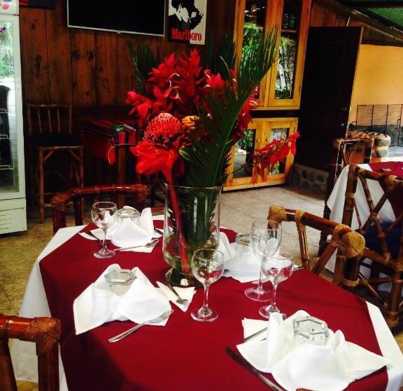 Hotel Hostería Arasari