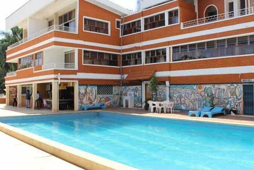 هتل International 2000