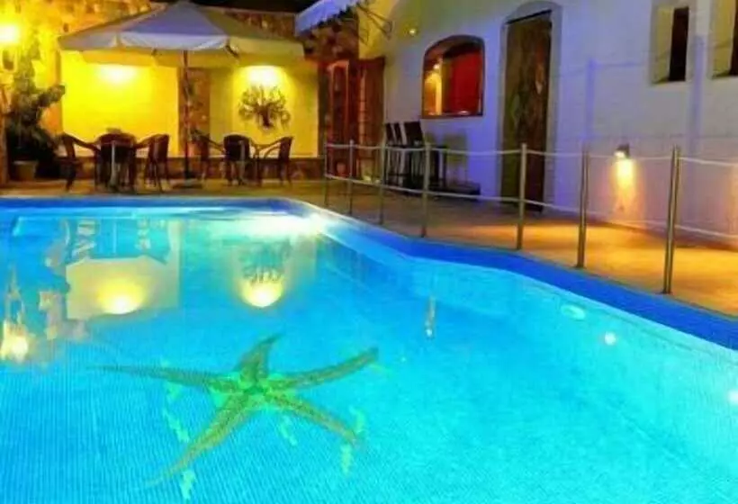 Hotel Nefeli