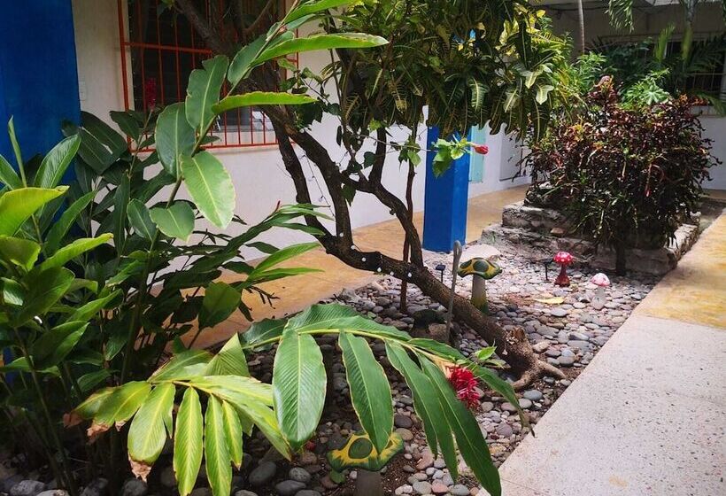 فندق Posada Edem