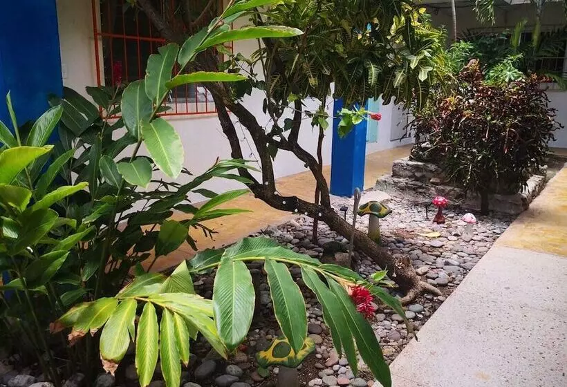 هتل Posada Edem