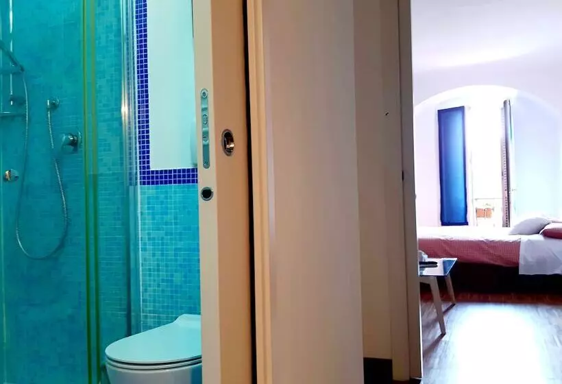 هتل Room Inn