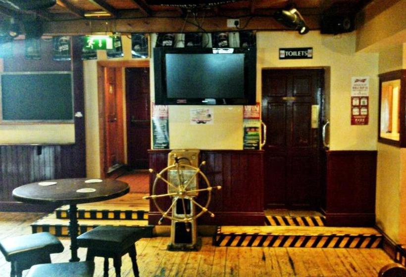 호텔 The Shipwright Guesthouse