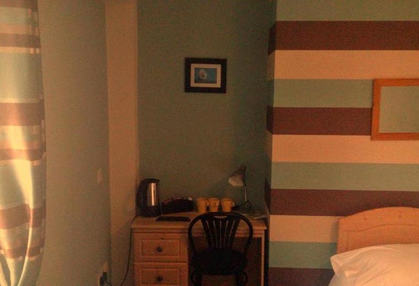 호텔 The Shipwright Guesthouse