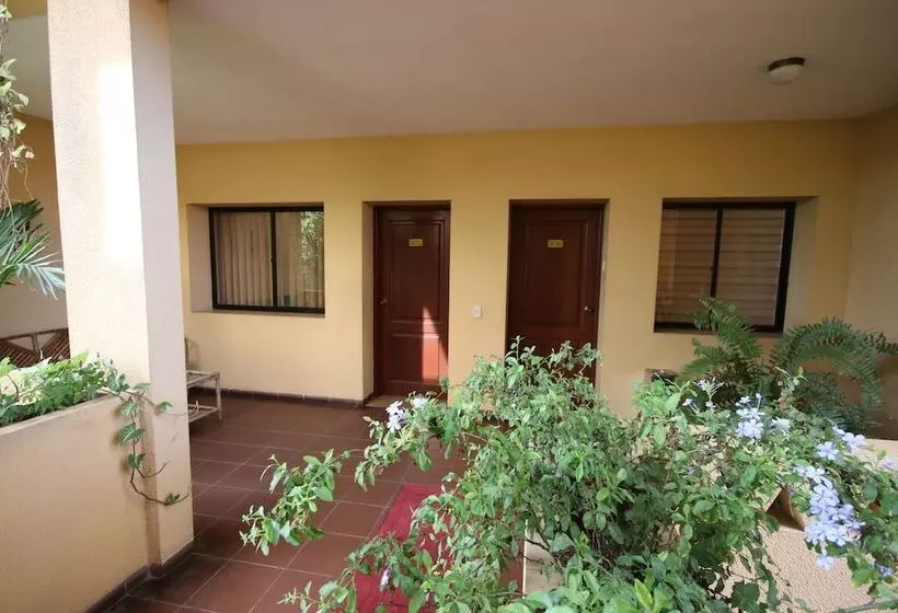 هتل Villa Magna Apart