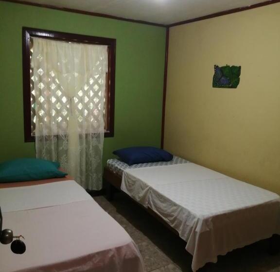 هاستل Hospedaje Meryscar