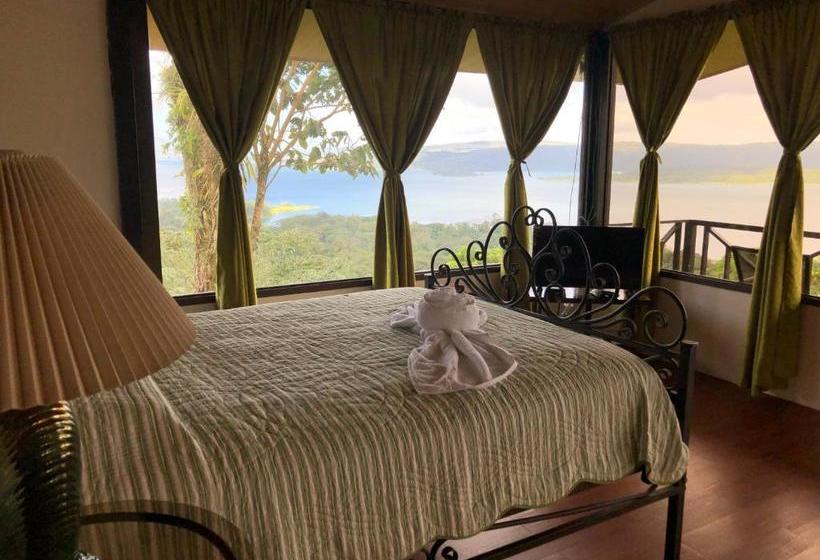 تختخواب و صبحانه Arenal Garden Lodge