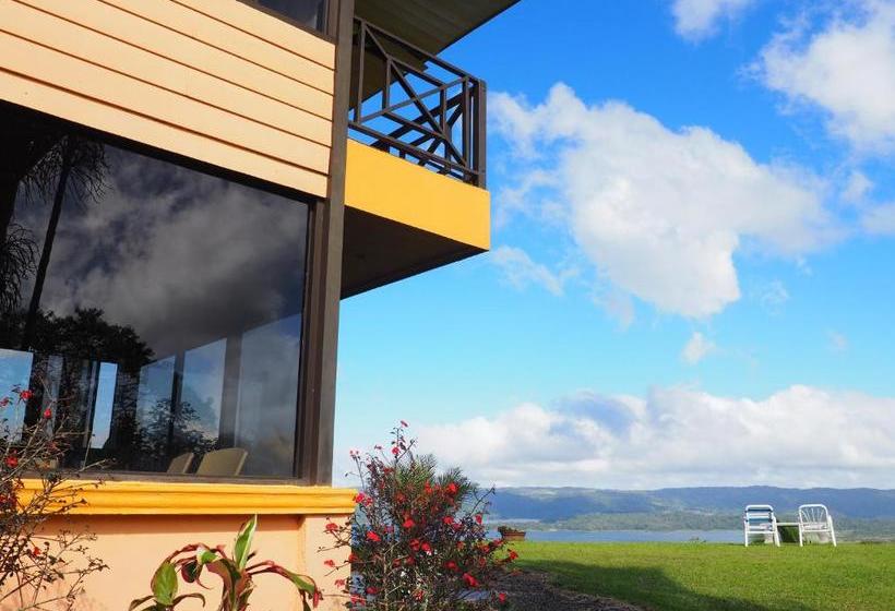 تختخواب و صبحانه Arenal Garden Lodge