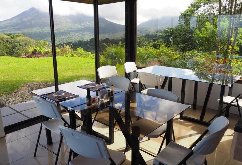تختخواب و صبحانه Arenal Garden Lodge