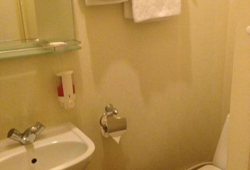 ベッドアンドブレックファースト Rinaldi History