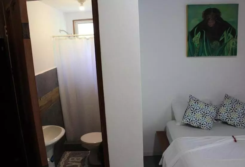 Cabinas Playa Surf Hostel