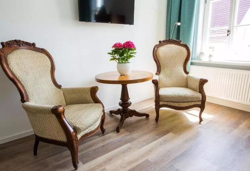 Hotel Artem Orbis