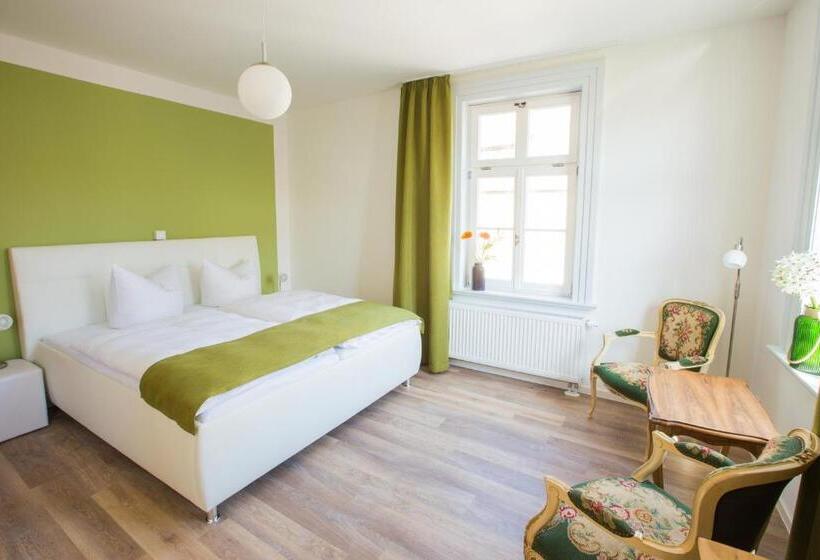 בית מלון כפרי Artem Orbis