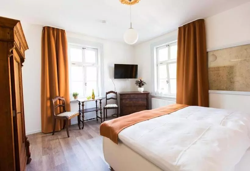 Hotel Artem Orbis