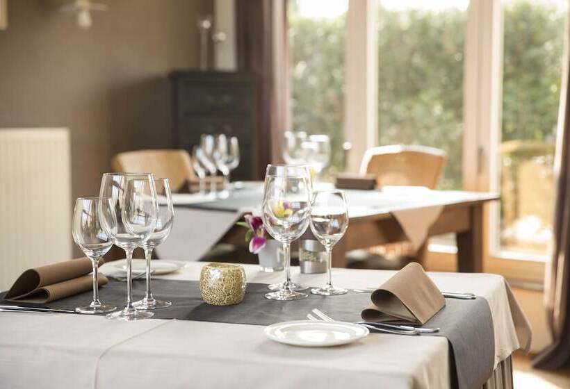 בית מלון כפרי De Maretak