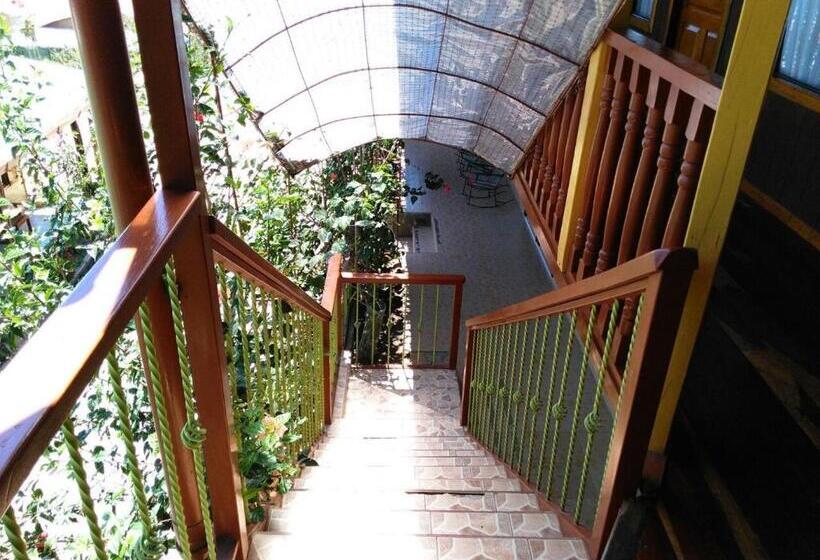 Отель El Atardecer