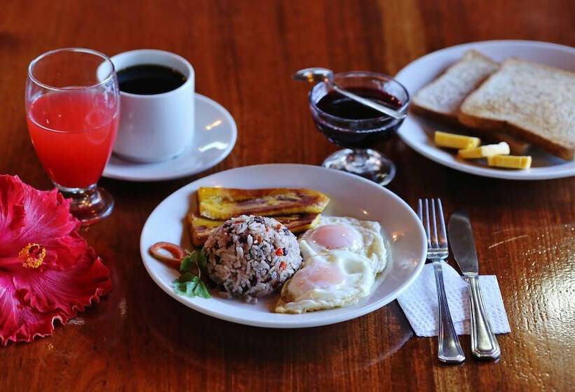 Отель El Atardecer