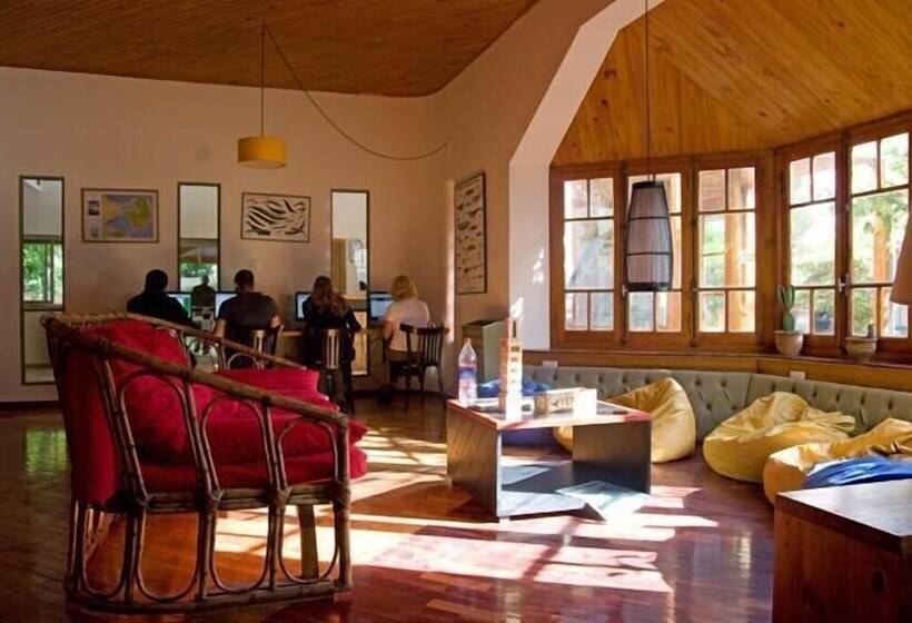 Otel El Gualicho Hostel