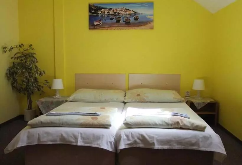 Hotel Formule