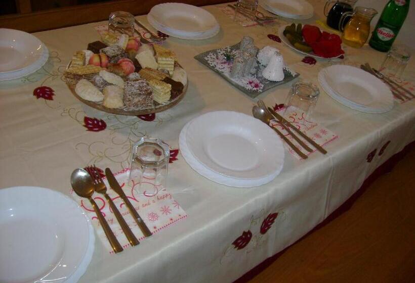 هتل Guest House Robi