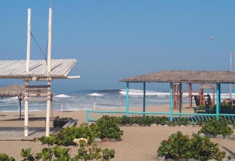 בית מלון כפרי Hamacas