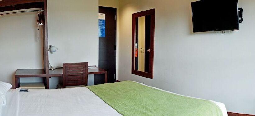 هتل City Express By Marriott Esteli