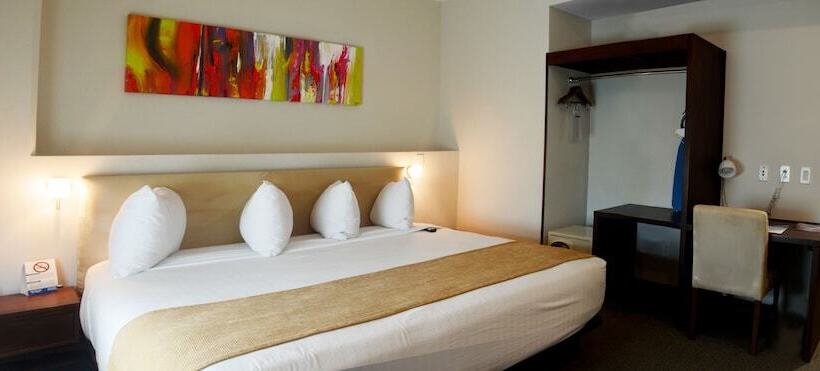 هتل City Express By Marriott Esteli