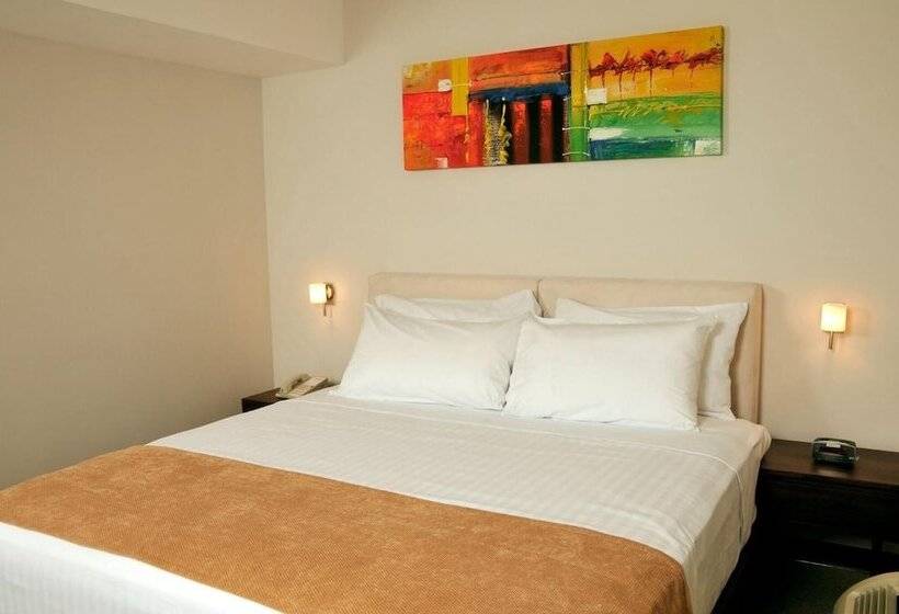 هتل City Express By Marriott Esteli