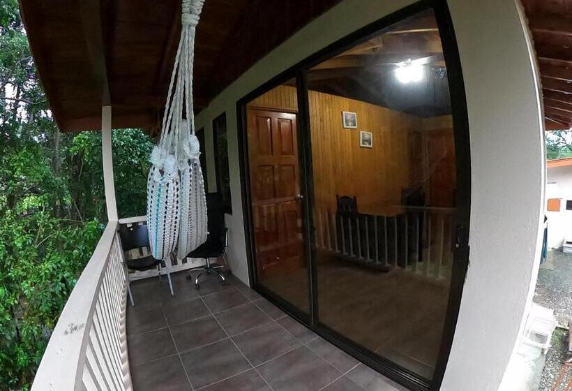 هتل Laureles Collection Uvita   Cabinas Los Laureles