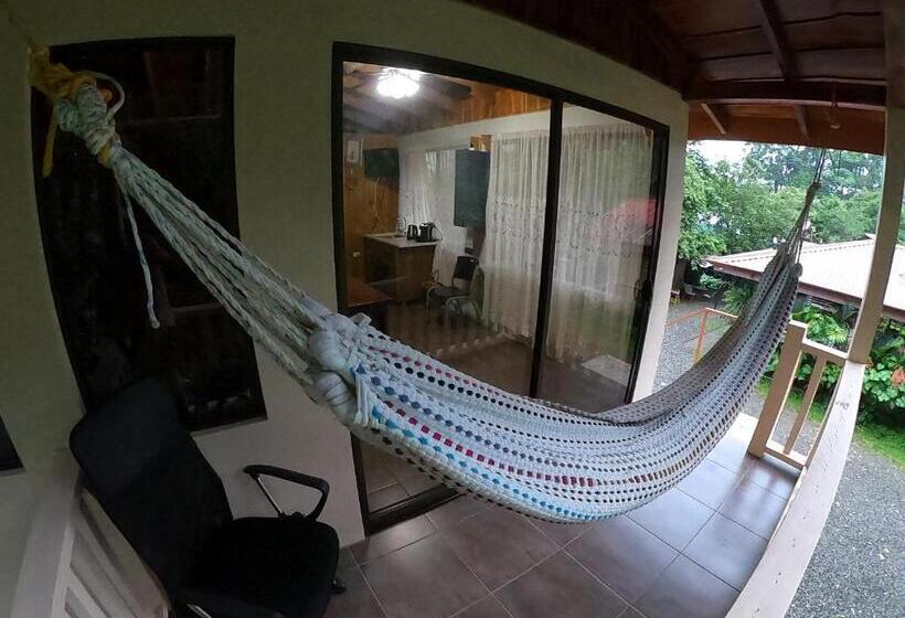 هتل Laureles Collection Uvita   Cabinas Los Laureles