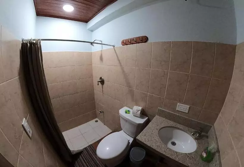 هتل Laureles Collection Uvita   Cabinas Los Laureles