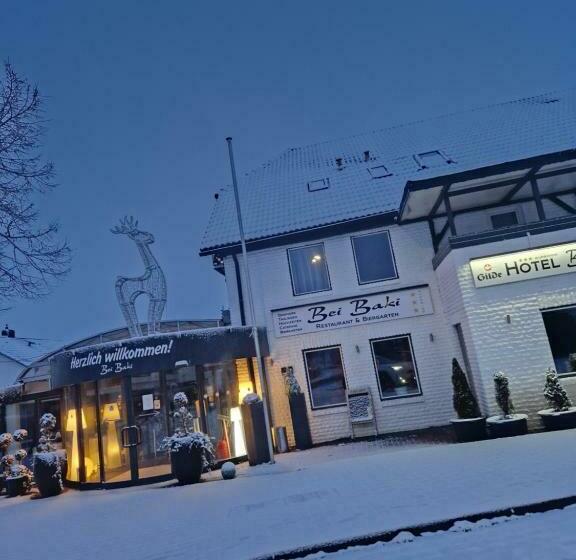 호텔 & Restaurant Bei Baki