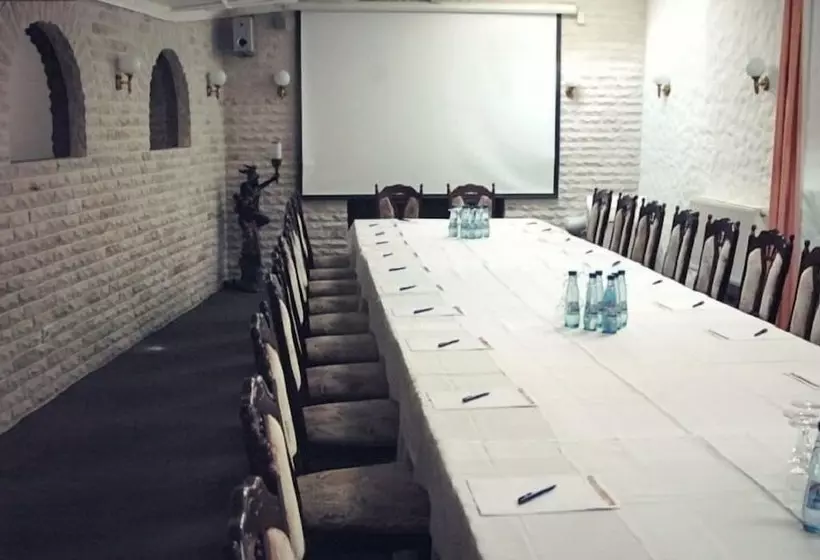 Hotelli & Restaurant Bei Baki