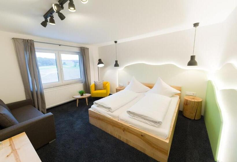 בית מלון כפרי Rhönhof