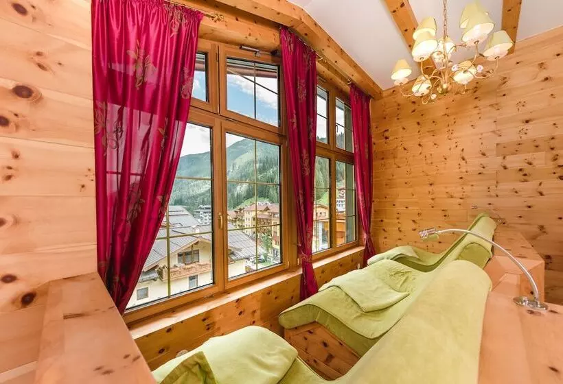 Hotelli Salzburger Hof Zauchensee