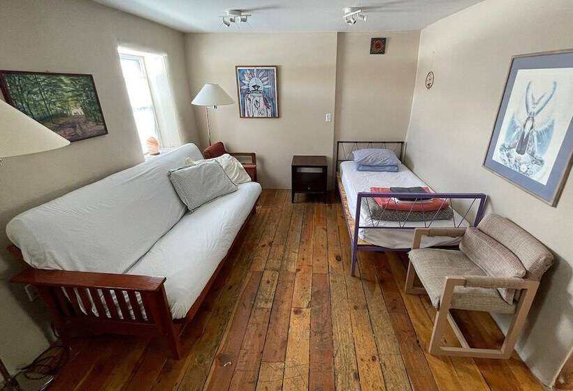 酒店 Snowmansion Taos Adventure Lodge