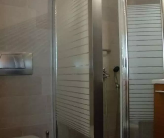 ホテル Thalia Rooms