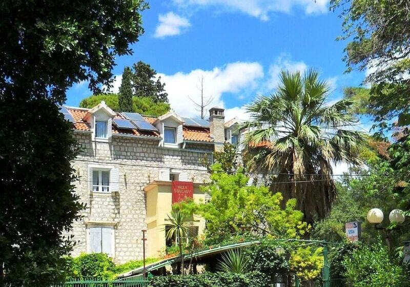 בית מלון כפרי Villa šoulavy