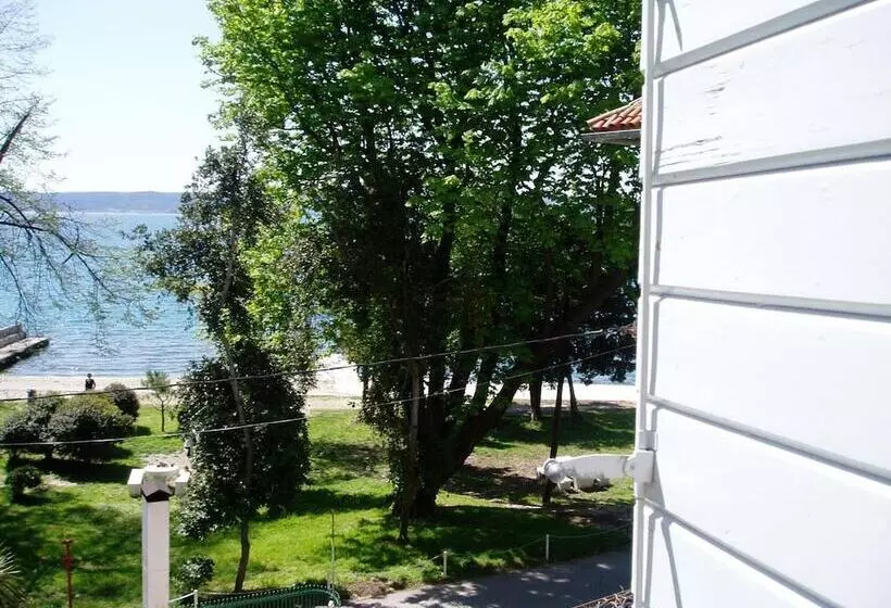 Hotelli Villa šoulavy