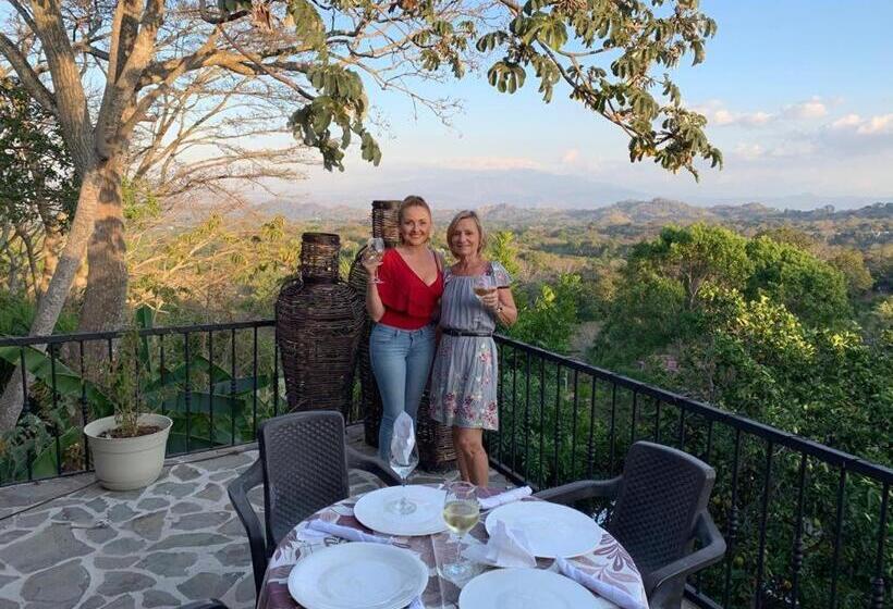 هتل Villas De La Colina