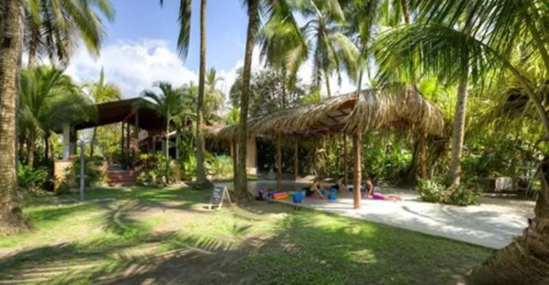 ベッドアンドブレックファースト Encantada Ocean Cottages
