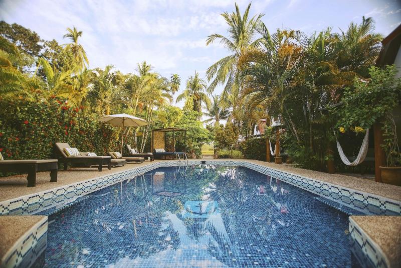 مبيت وإفطار Encantada Ocean Cottages