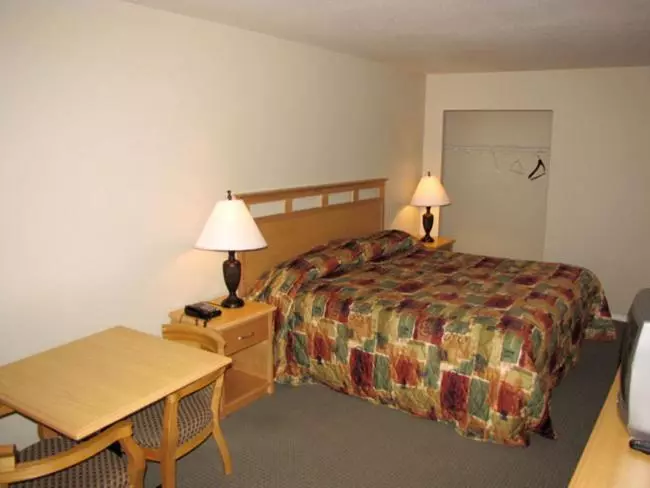 هتل George Point Inn