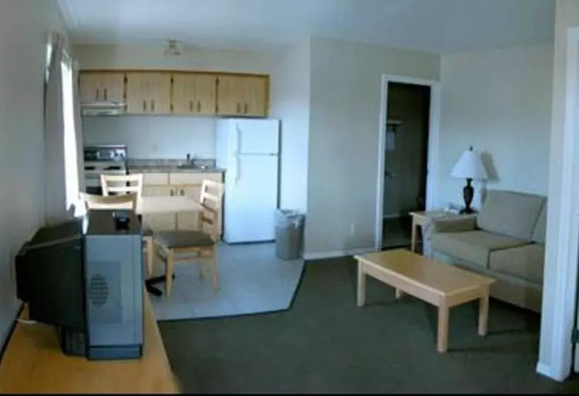 هتل George Point Inn