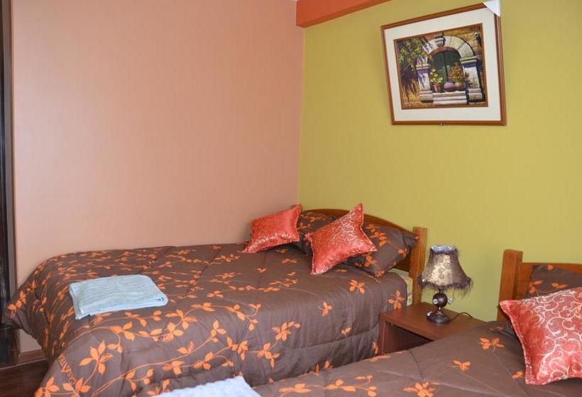 簡易ホテル Sariri