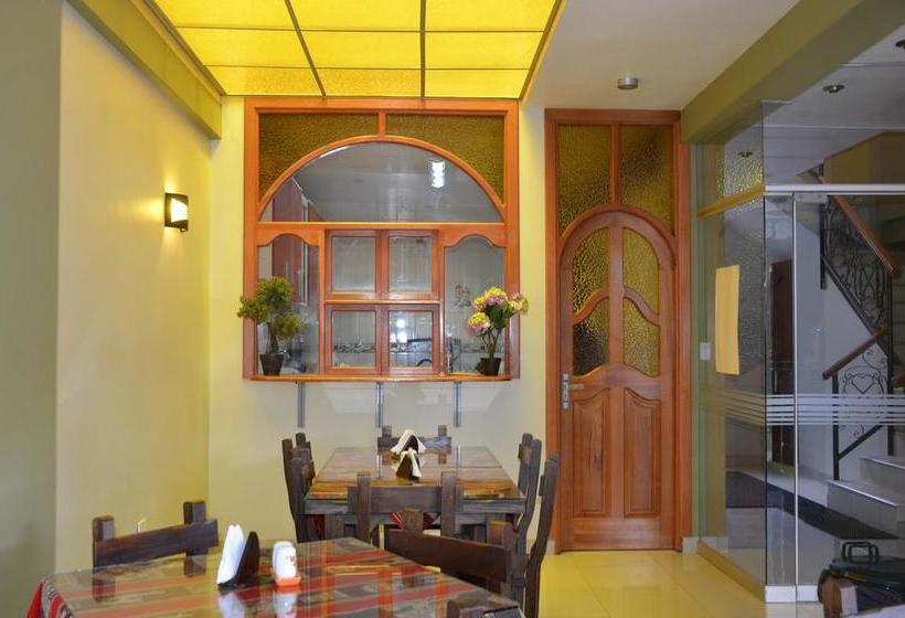 簡易ホテル Sariri