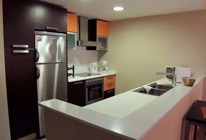 ホテル Albir Palace Apartments